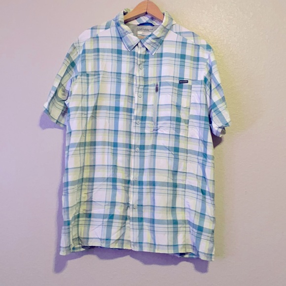 Columbia Shirt- Omni Shade with zipper - Picture 1 of 3